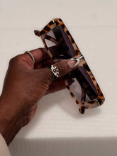 Load image into Gallery viewer, Kin - Leopard Square Flat Top Sunglasses - Dani Joh Eyewear