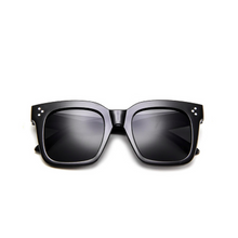 Load image into Gallery viewer, Roar - Oversized Horn Rimmed Sunglasses-Sunglasses-Dani Joh-Dani Joh